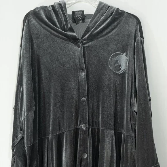 Her Universe Witcher Cloak Grey Velvet Hooded Cardigan Mystical Fairy Plus Size - Picture 6 of 15